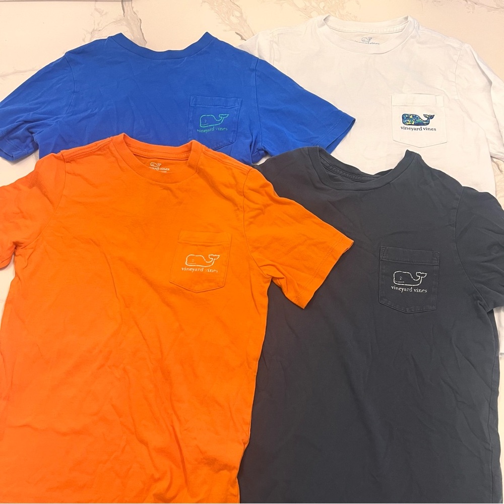 LOT OF 4 EUC Vineyard Vines Tee Shirts size S (8-10) LIKE NEW!